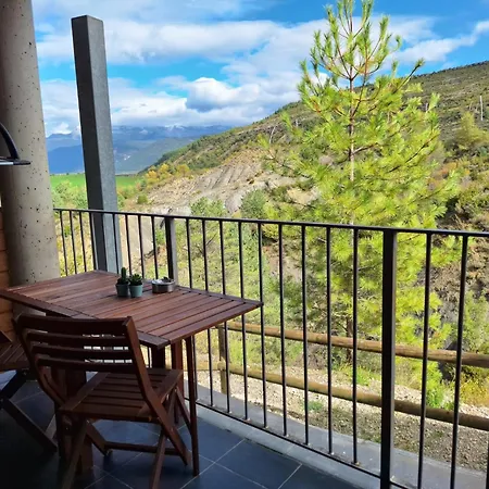 Apartamento En Urb. Margas Golf Sabiñánigo